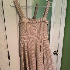 retro style sundress
